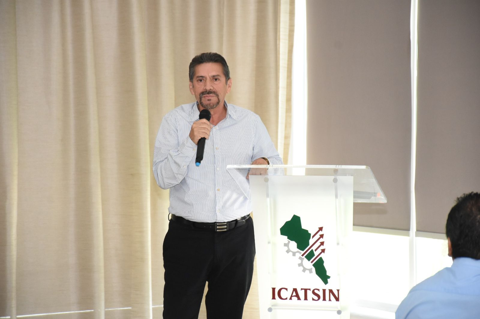 SE INSTALA LA COMISIÓN ESTATAL DE PLANEACIÓN DE ICATSIN CON ESCUELAS PARTICULARES 