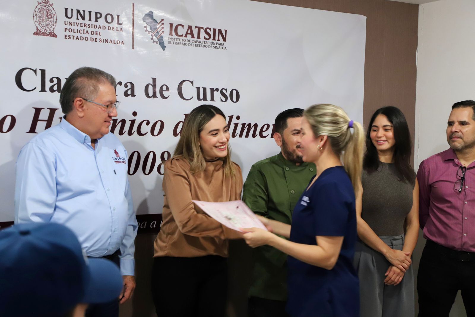 ¡Concluimos capacitación en “Manejo Higiénico de Alimentos” con la UNIPOL!