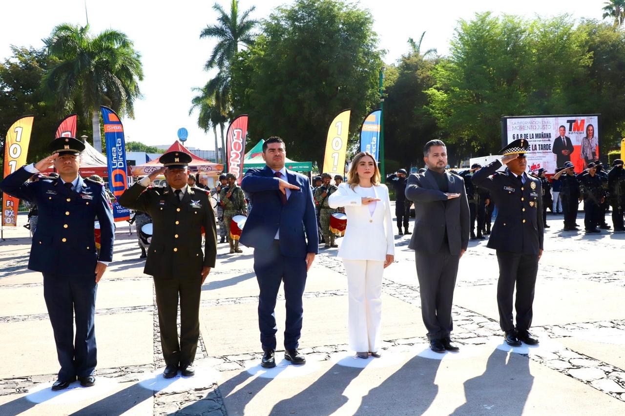 Encabeza ICATSIN el acto cívico por el 106 aniversario luctuoso de Venustiano Carranza