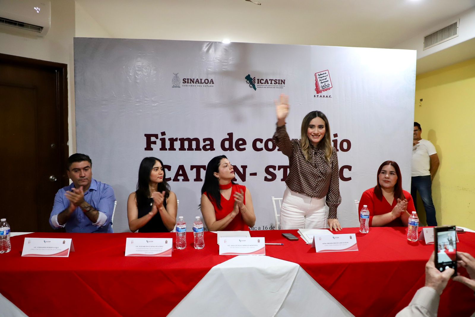 ¡Fortaleceremos la capacitación y certificación de los trabajadores municipales de Culiacán!