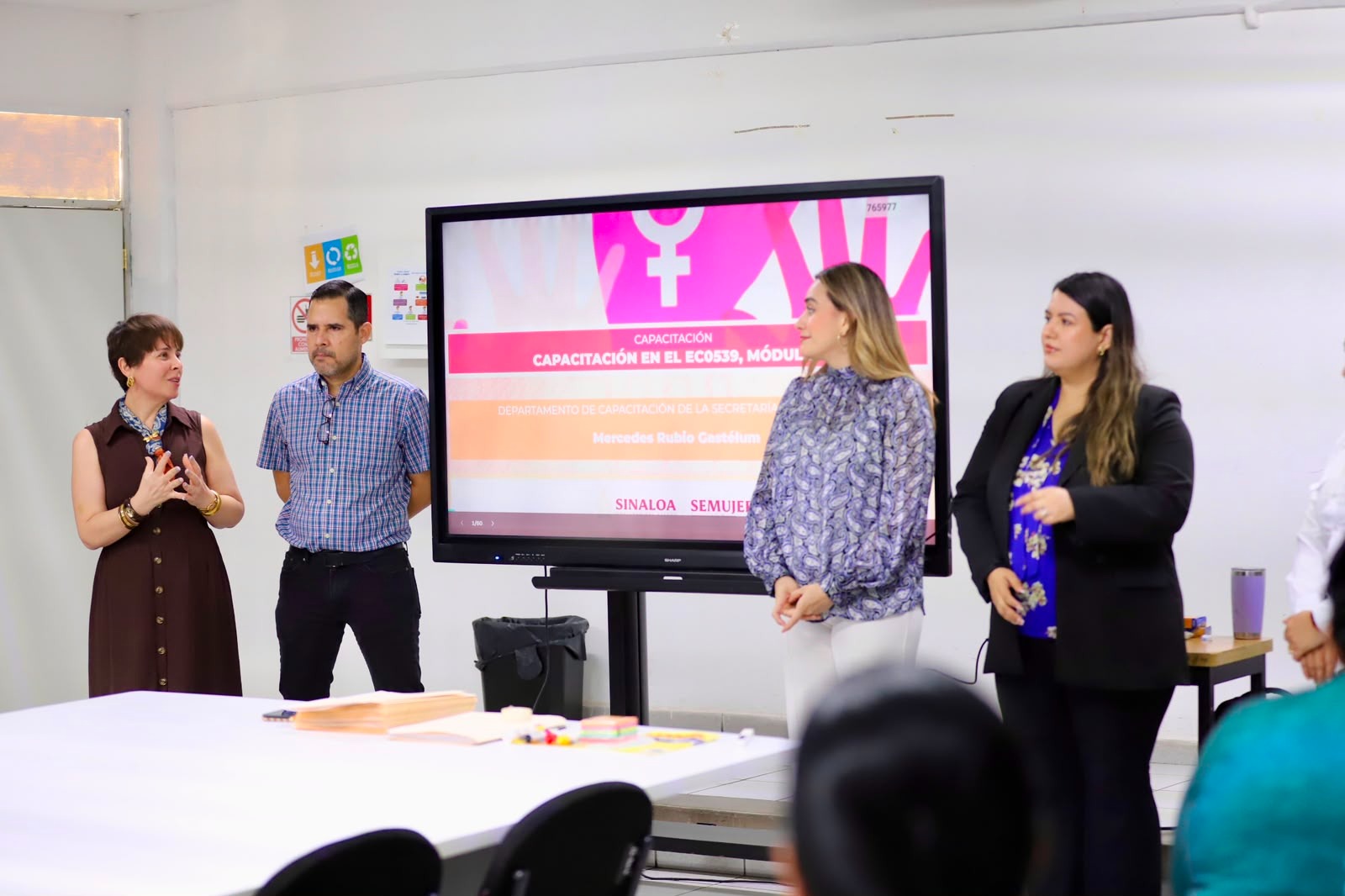 ICATSIN fortalece la capacitación a personal de SEMUJERES