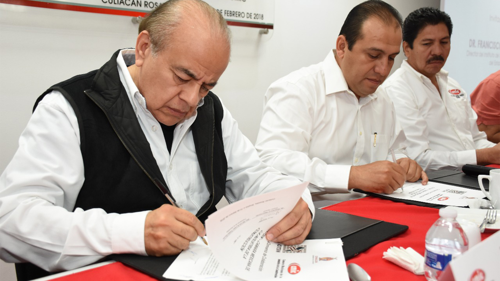 Firman Convenio de Colaboración ICATSIN y CMIC