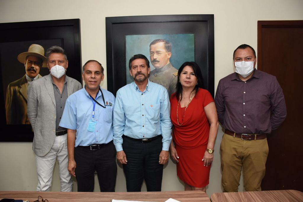 FORMALIZAN ENTREGA RECEPCIÓN EN ICATSIN