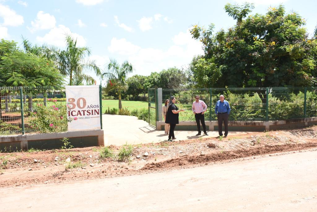DIRECTOR GENERAL DE ICATSIN VISITA PLANTEL SINALOA