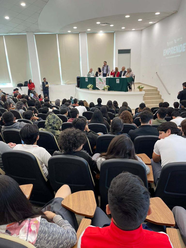 ICATSIN Y CECyTE INAGURAN CURSO DE EMPRENDIMIENTO
