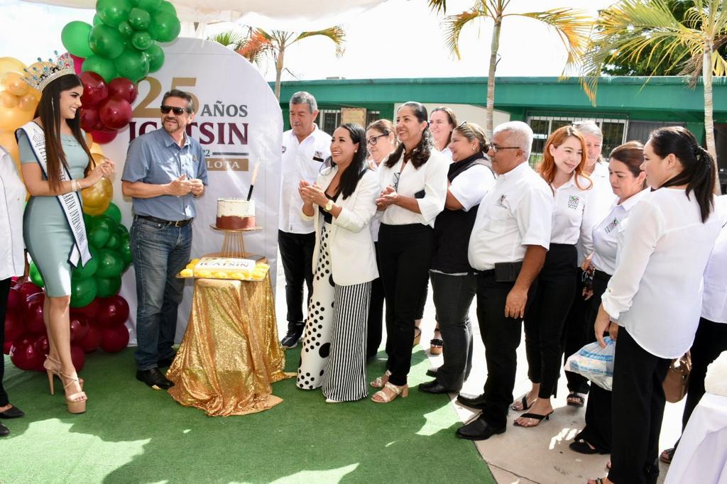 CON MUESTRA DE TRABAJOS ICATSIN ELOTA CELEBRA SU 25 ANIVERSARIO 