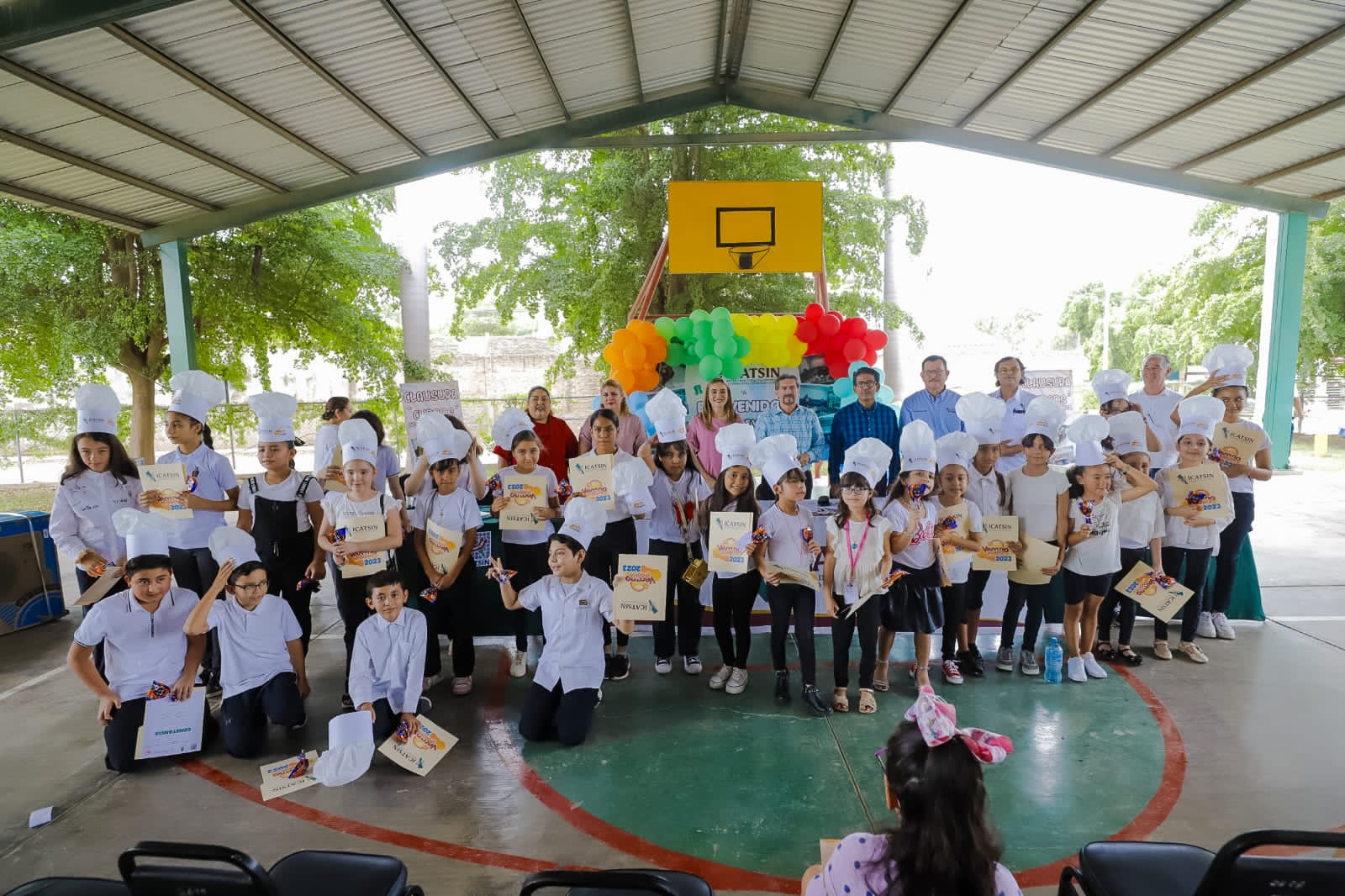 CLAUSURAN TRES CURSOS DE VERANO EN ICATSIN GUASAVE