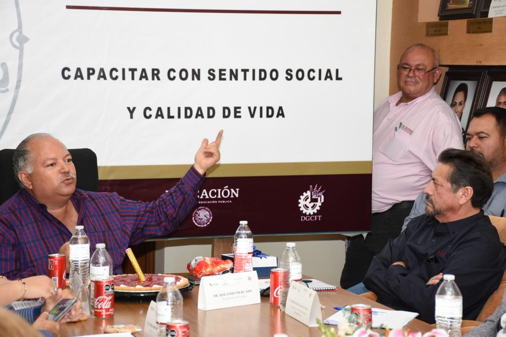 PLANTEL  ICATSIN SINALOA REALIZA CONSEJO TÉCNICO CONSULTIVO