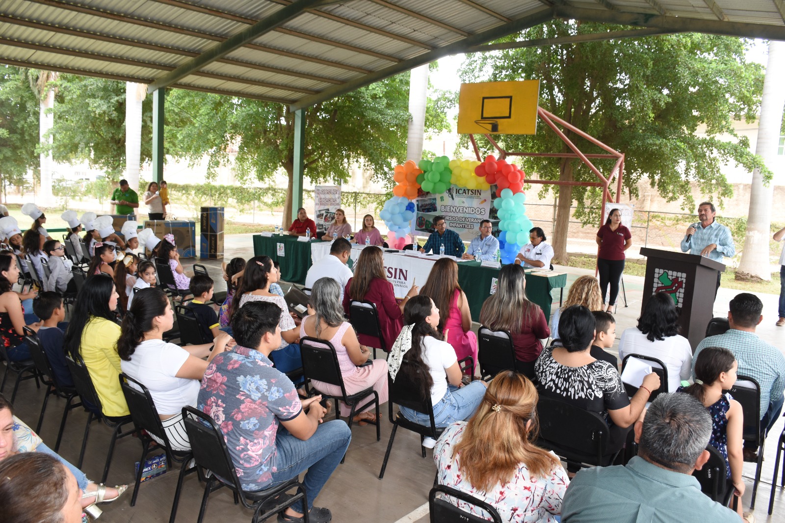 CLAUSURAN TRES CURSOS DE VERANO EN ICATSIN GUASAVE