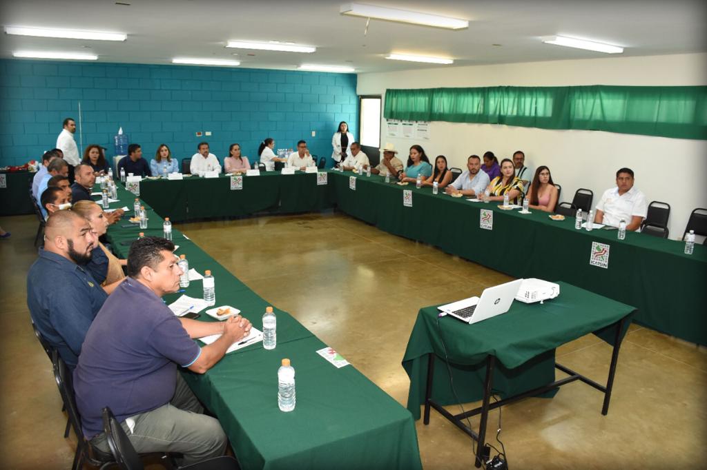 PLANTEL ESCUINAPA CELEBRA REUNIÓN CONTEC