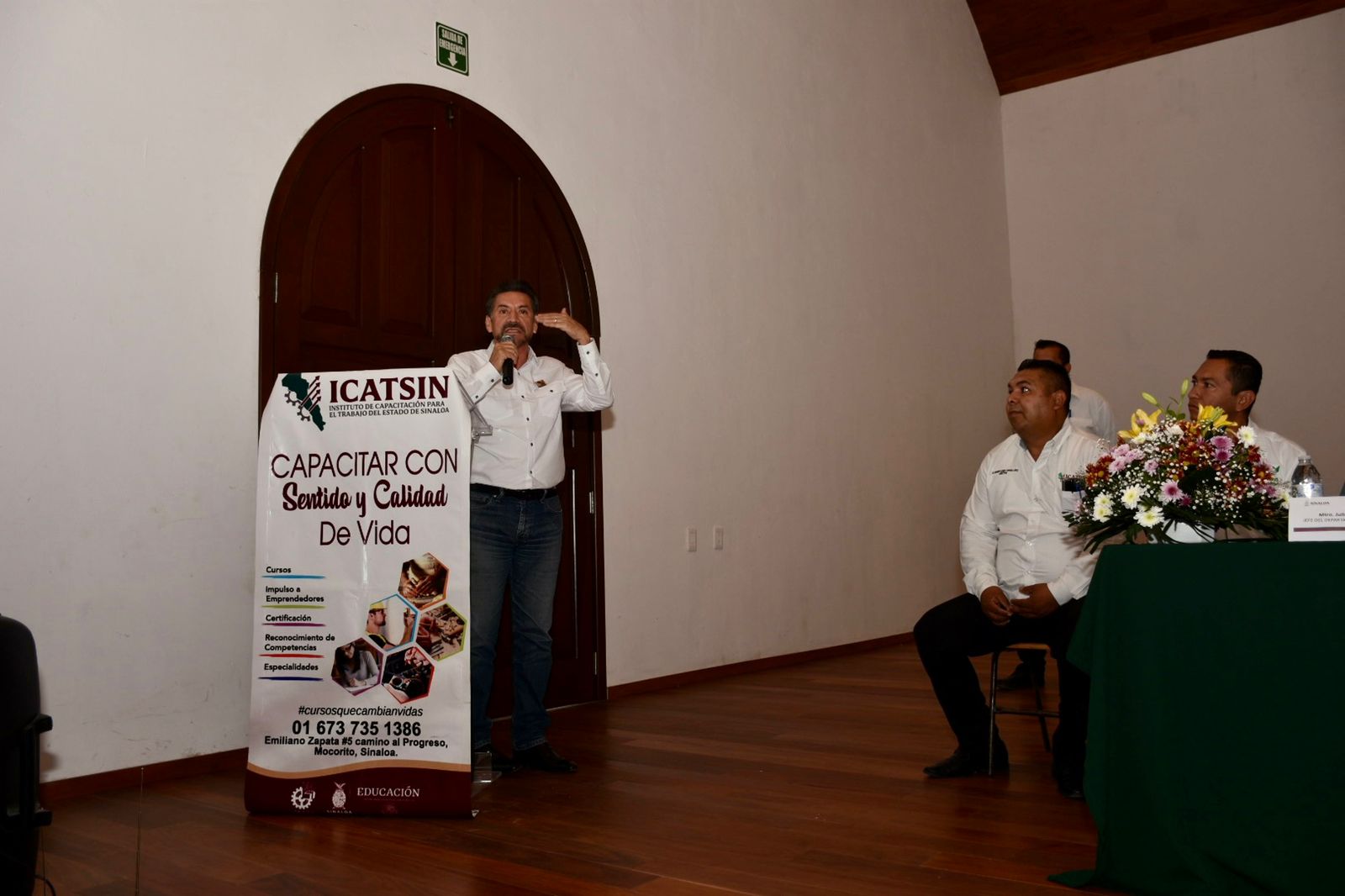 CLAUSURAN CURSO DE NIVELACIÓN PEDAGOGICA EN PLANTEL ICATSIN GUASAVE 