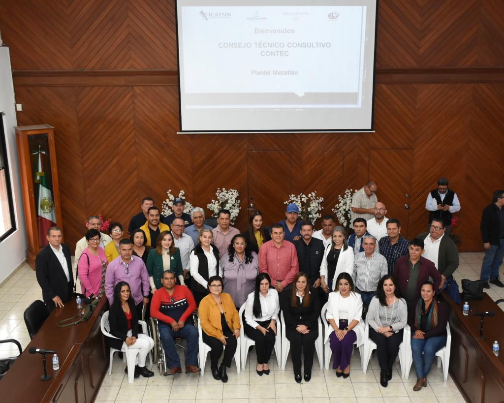 DIRECTOR GENERAL DE ICATSIN SE REUNE CON DIRECTORES DE LOS PLANTELES  Y ACCIONES MÓVILES SE LA ZONA NORTE