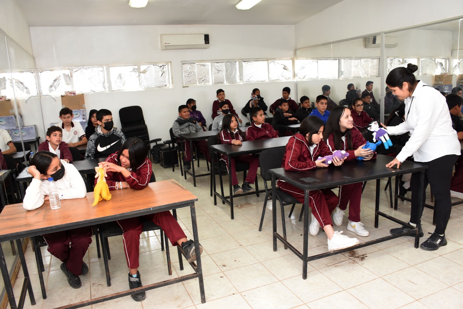 ICATSIN INAUGURA EXTENSIÓN EN GABRIEL LEYVA SOLANO, GUASAVE