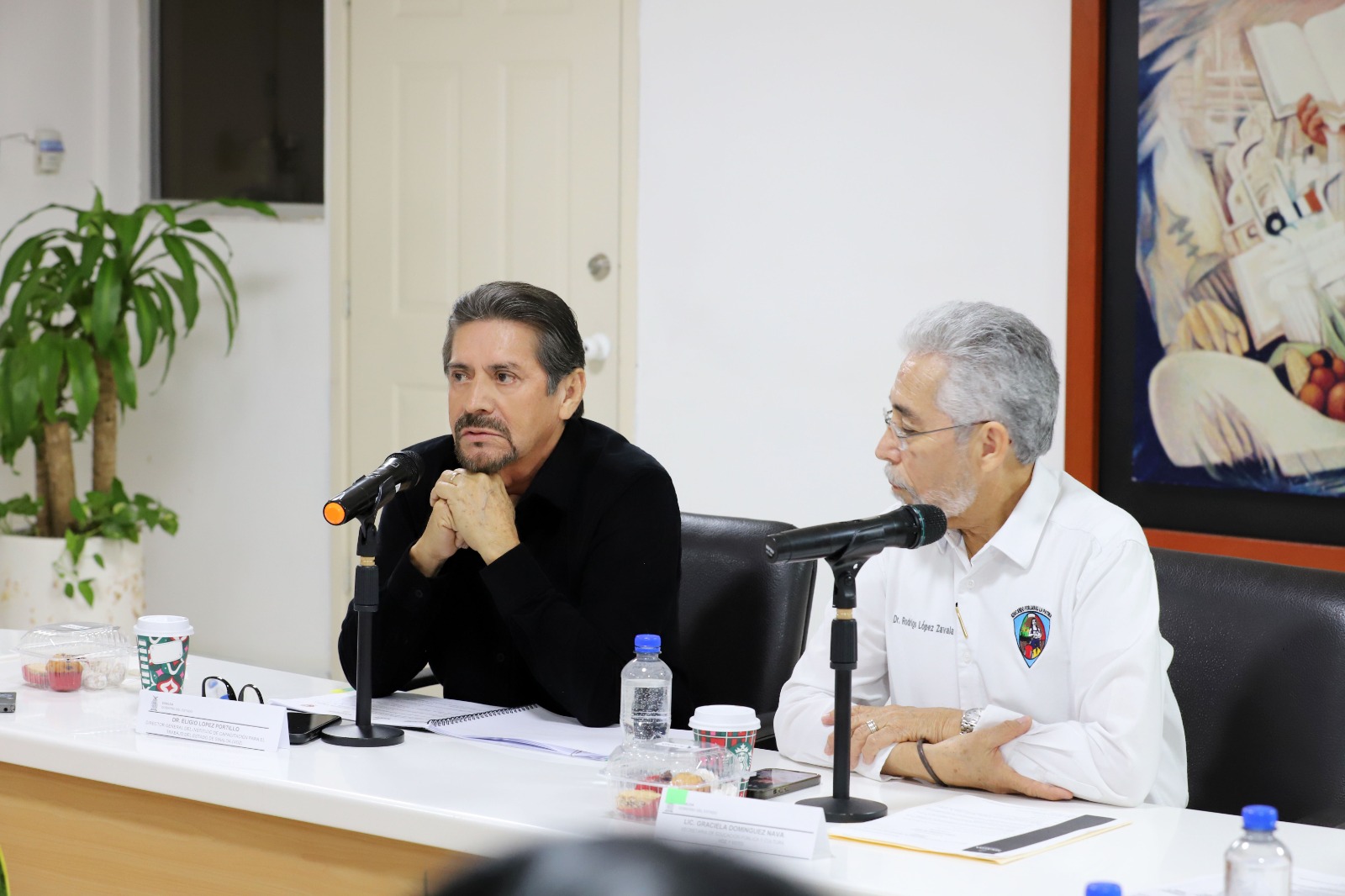 LÓPEZ PORTILLO ENTREGA EL PREMIO SINALOA DE LAS ARTES A JOSÉ ALFREDO “ITO” CONTRERAS