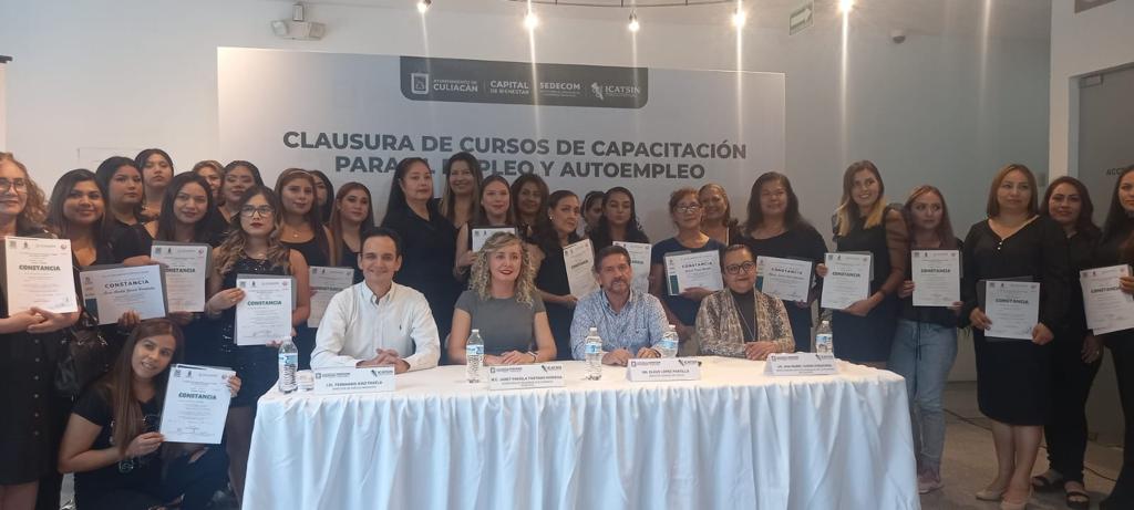 ICATSIN Y H. AYUNTAMIENTO DE CULIACÁN CONCLUYEN ENTREGAN CONSTANCIAS DE CAPACITACIÓN