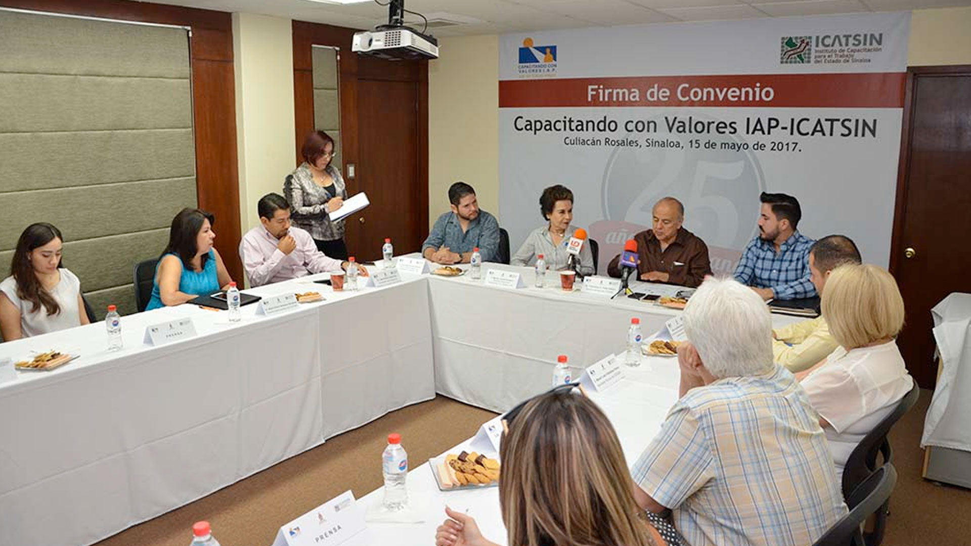 ICATSIN refrenda compromiso de capacitar para el trabajo con valores