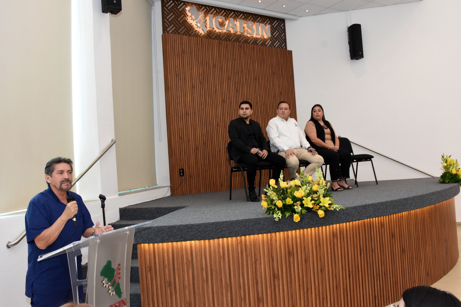 CONFERENCIA “ESTRÉS POSTRAUMÁTICO Y DUELO” PARA PERSONAL DE ICATSIN