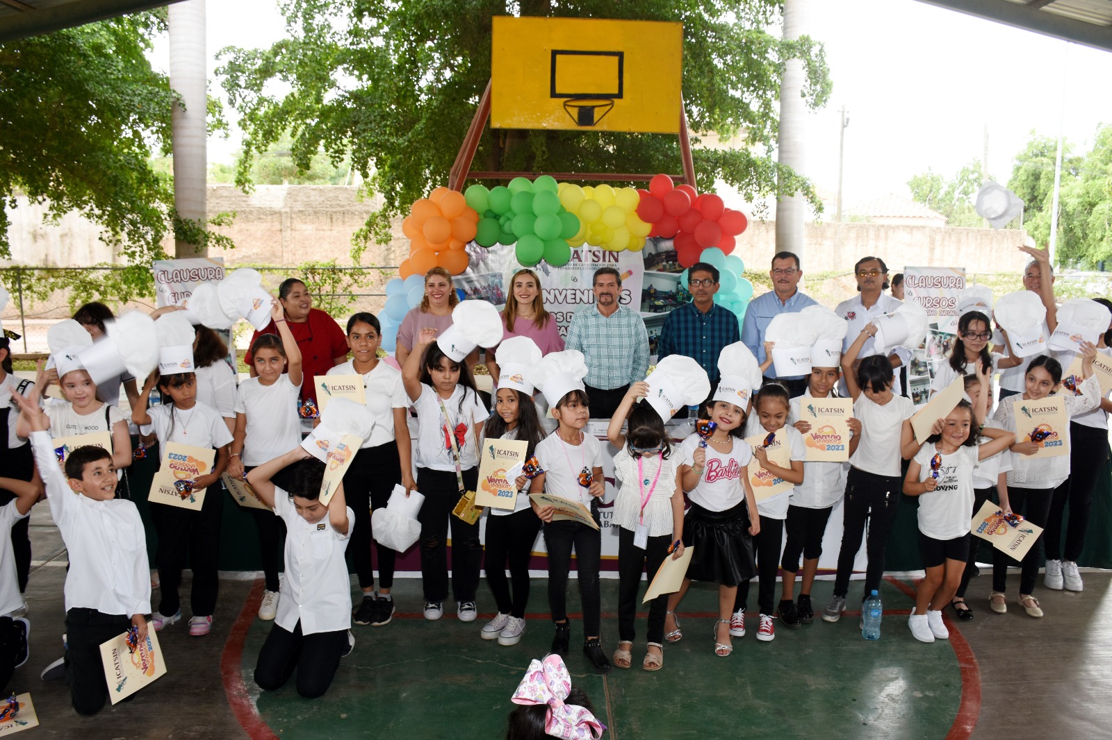 CLAUSURAN TRES CURSOS DE VERANO EN ICATSIN GUASAVE