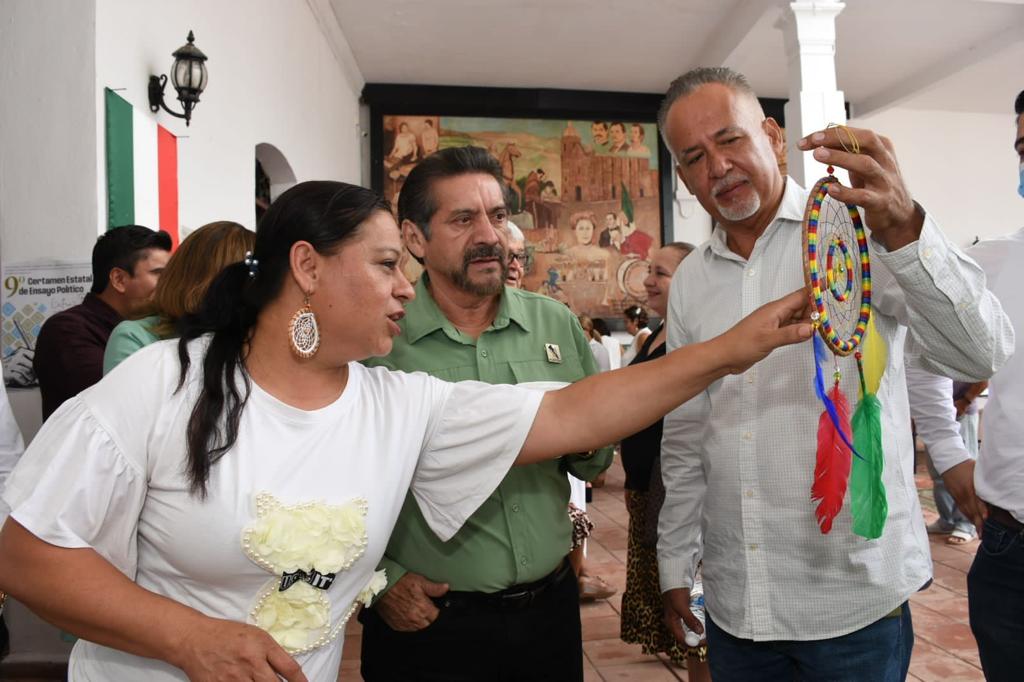 ACCIÓN MÓVIL CONCORDIA REALIZA MUESTRA ARTESANAL 