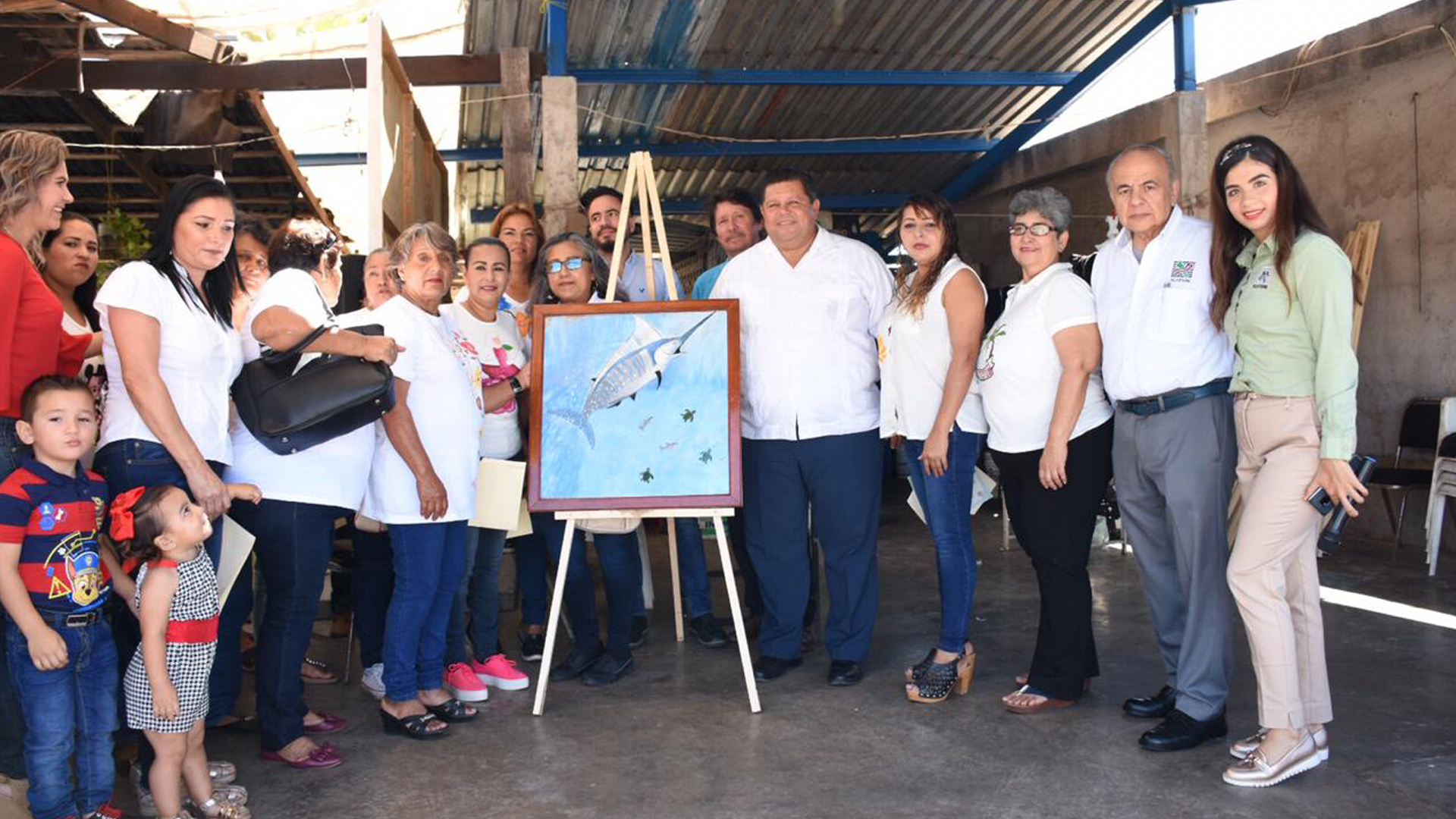 Mujeres del sector pesquero de Navolato egresan de curso de ICATSIN