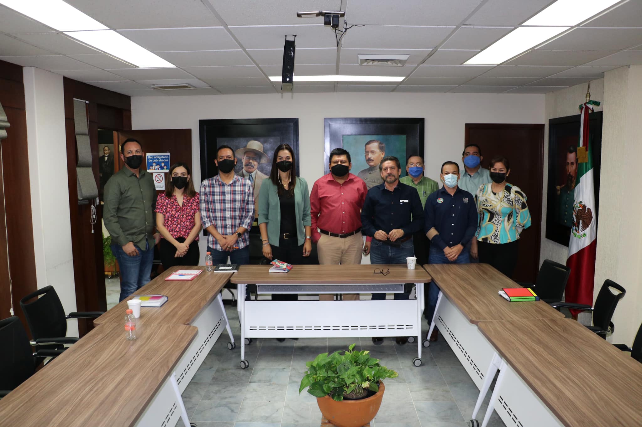 PRIMER REUNIÓN DE TRABAJO CON LA NUEVA ADMINISTRACIÓN DE ICATSIN