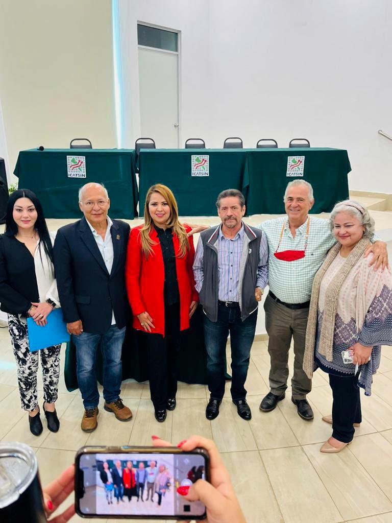 ICATSIN Y CECyTE INAGURAN CURSO DE EMPRENDIMIENTO