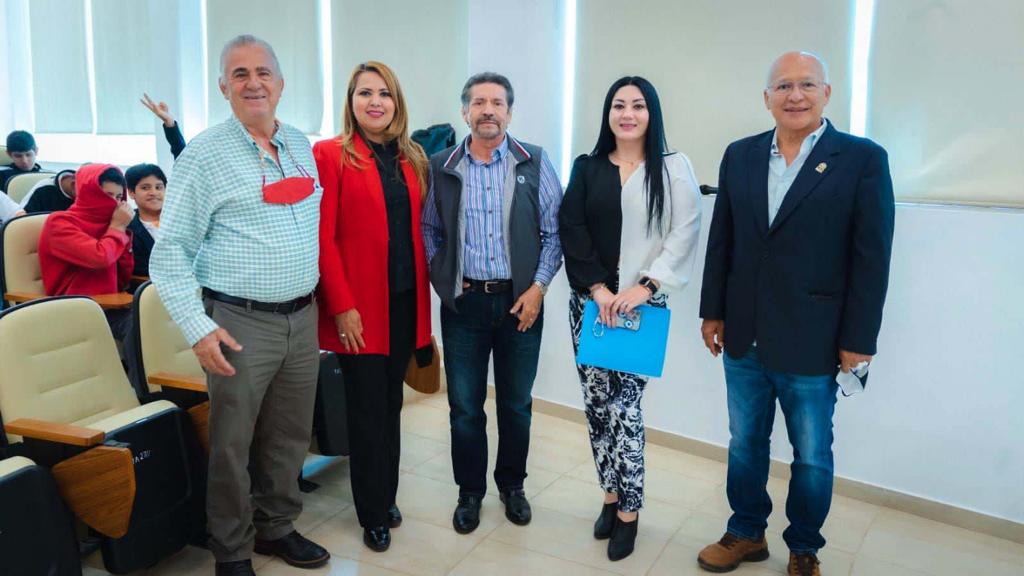 ICATSIN Y CECyTE INAGURAN CURSO DE EMPRENDIMIENTO