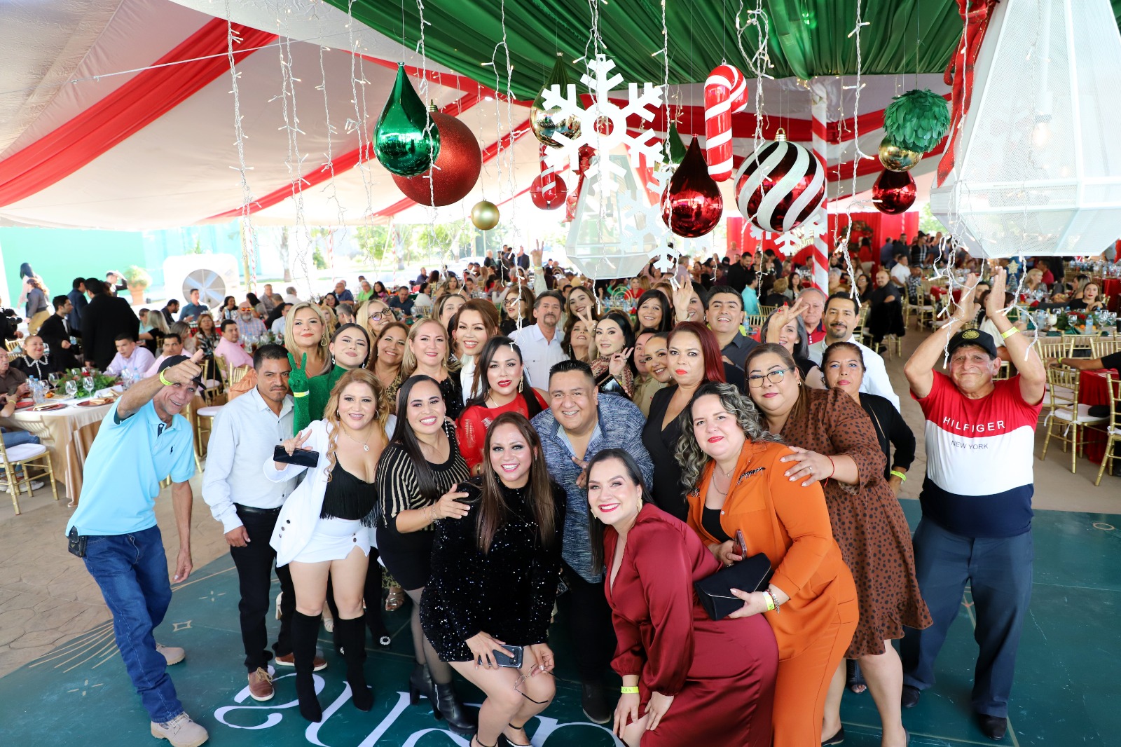 LÓPEZ PORTILLO ENTREGA EL PREMIO SINALOA DE LAS ARTES A JOSÉ ALFREDO “ITO” CONTRERAS