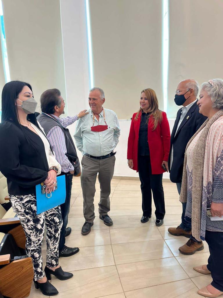 ICATSIN Y CECyTE INAGURAN CURSO DE EMPRENDIMIENTO