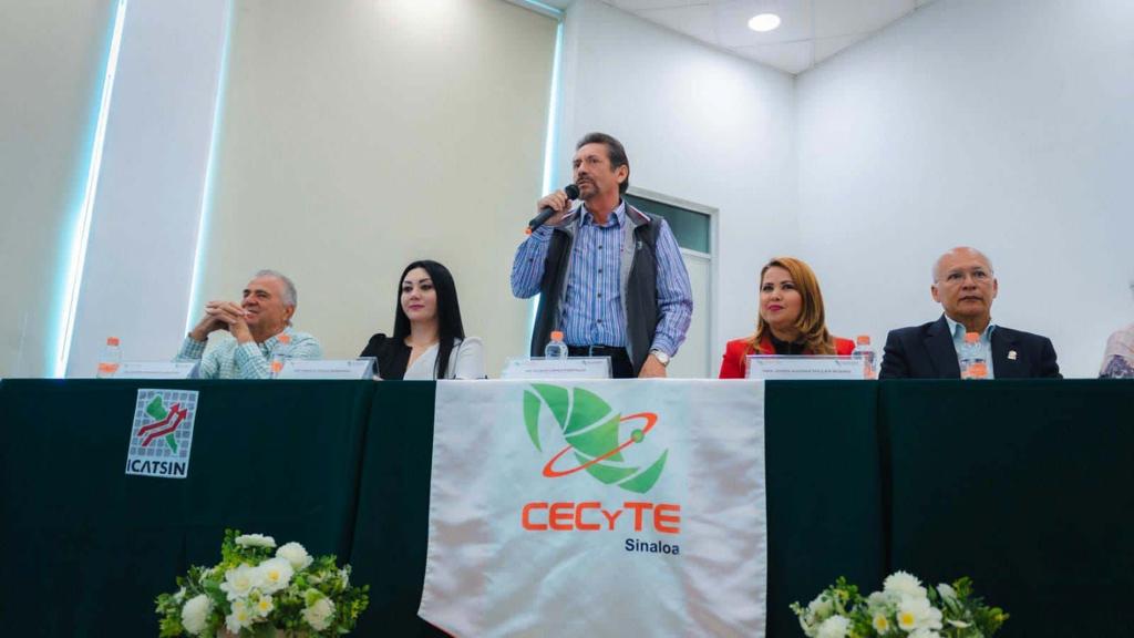 ICATSIN Y CECyTE INAGURAN CURSO DE EMPRENDIMIENTO