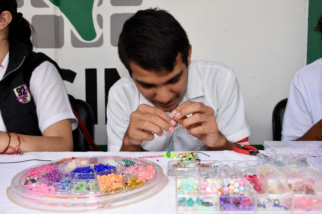 CON MUESTRA DE TRABAJOS ICATSIN ELOTA CELEBRA SU 25 ANIVERSARIO 