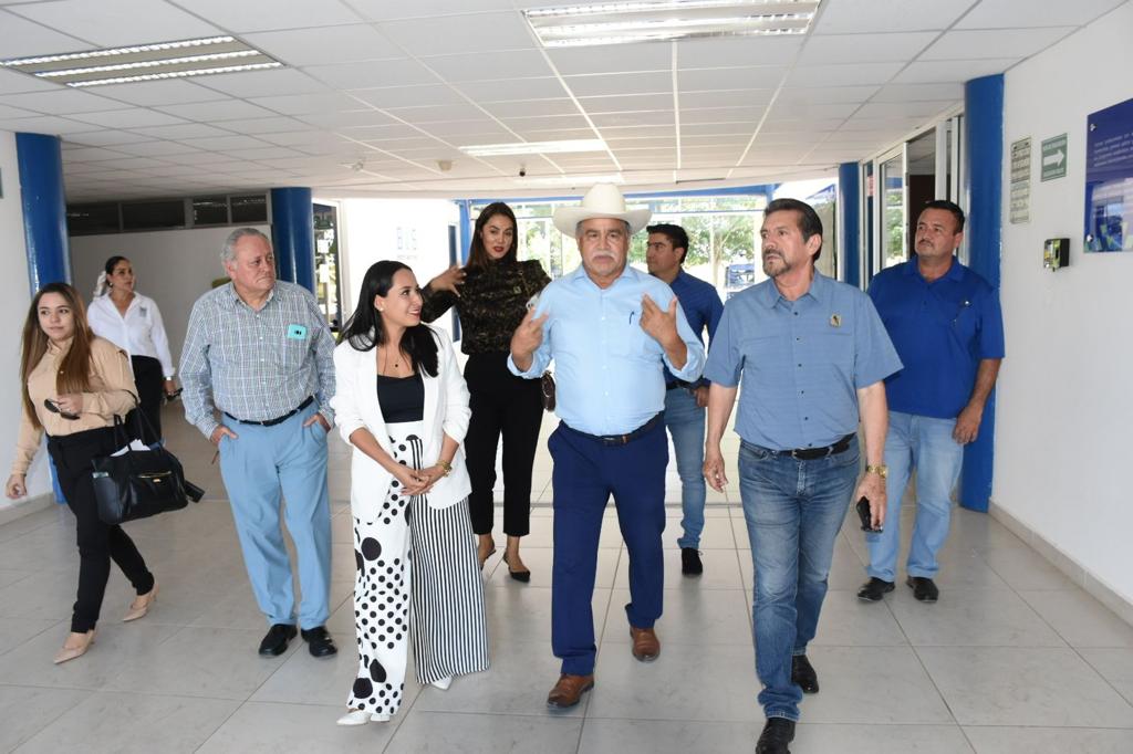 ICATSIN VISITA LA UPMYS EN ELOTA