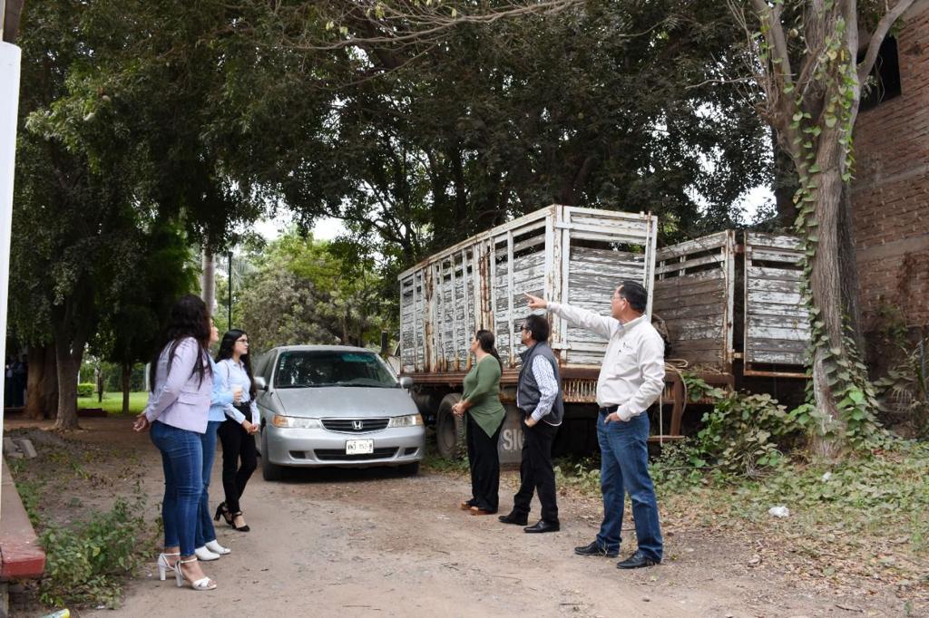 LÓPEZ PORTILLO VISITA PLANTEL ICATSIN GUASAVE