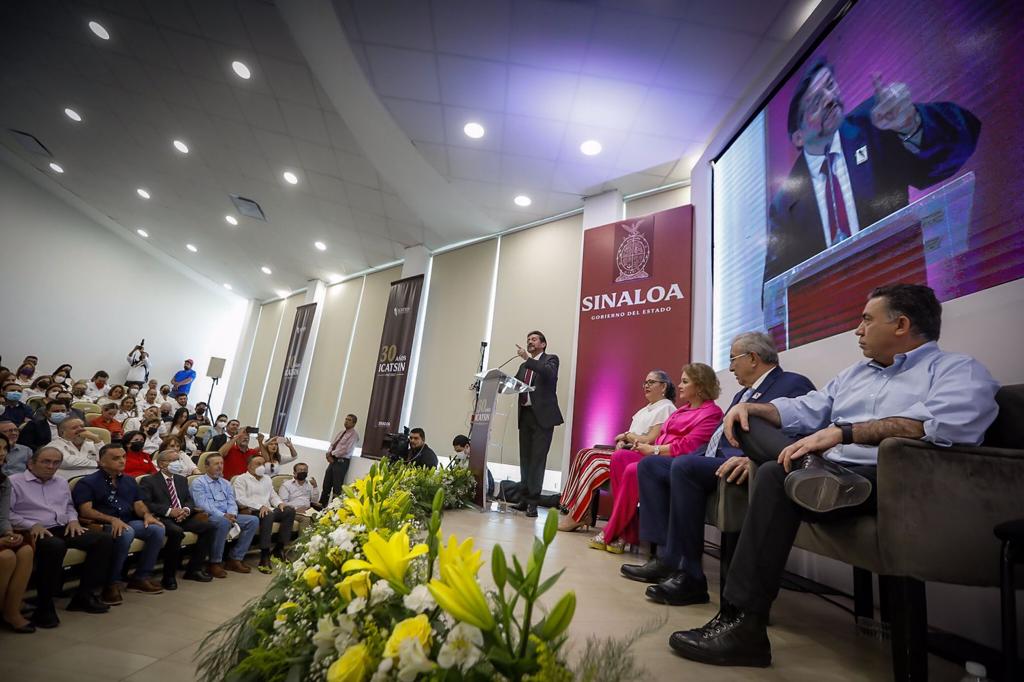 Rocha augura una larga vida al ICATSIN