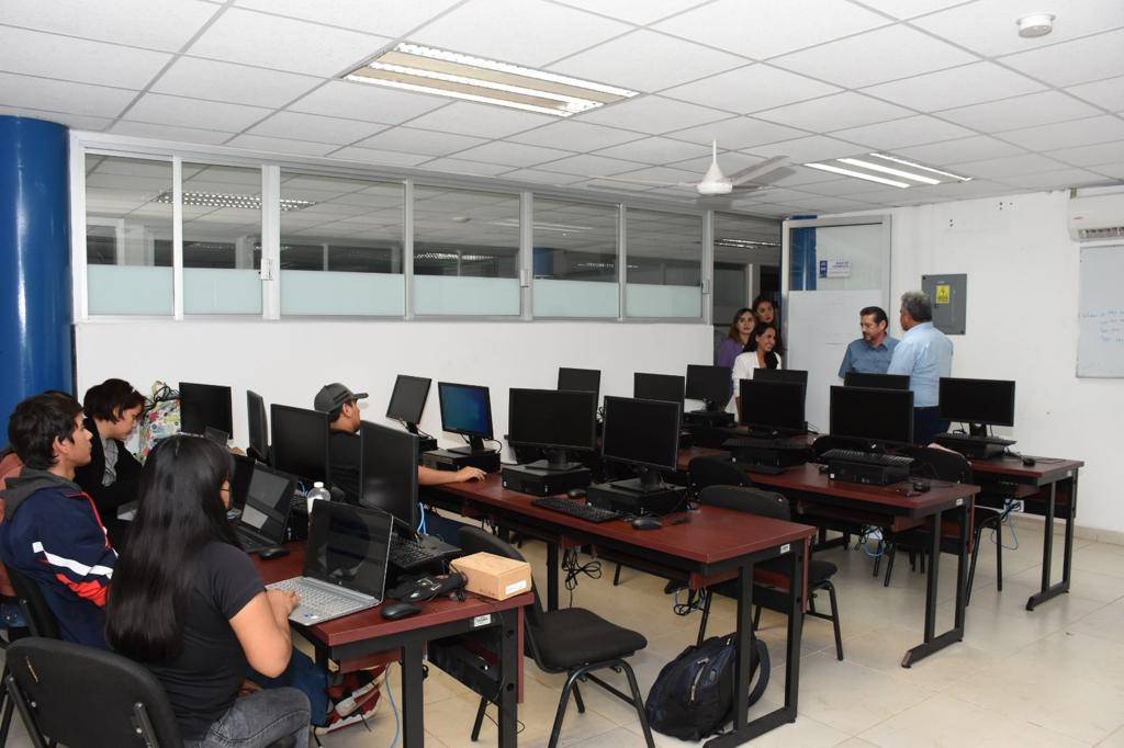 ICATSIN VISITA LA UPMYS EN ELOTA