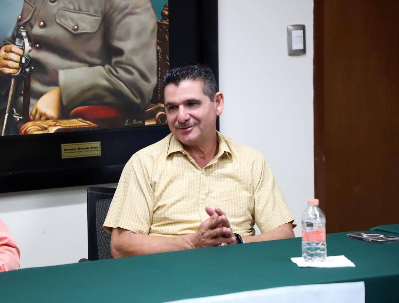 ICATSIN DA BIENVENIDA A CAMACHO AGUILAR