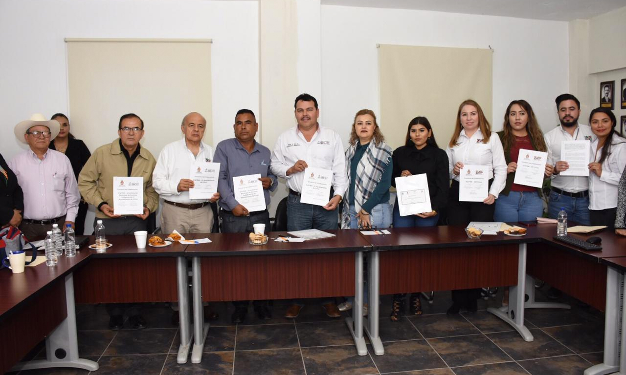 ICATSIN firma 12 convenios de capacitación en la zona norte del estado