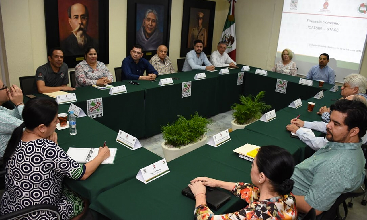 ICATSIN firma convenio de colaboración con el STASE